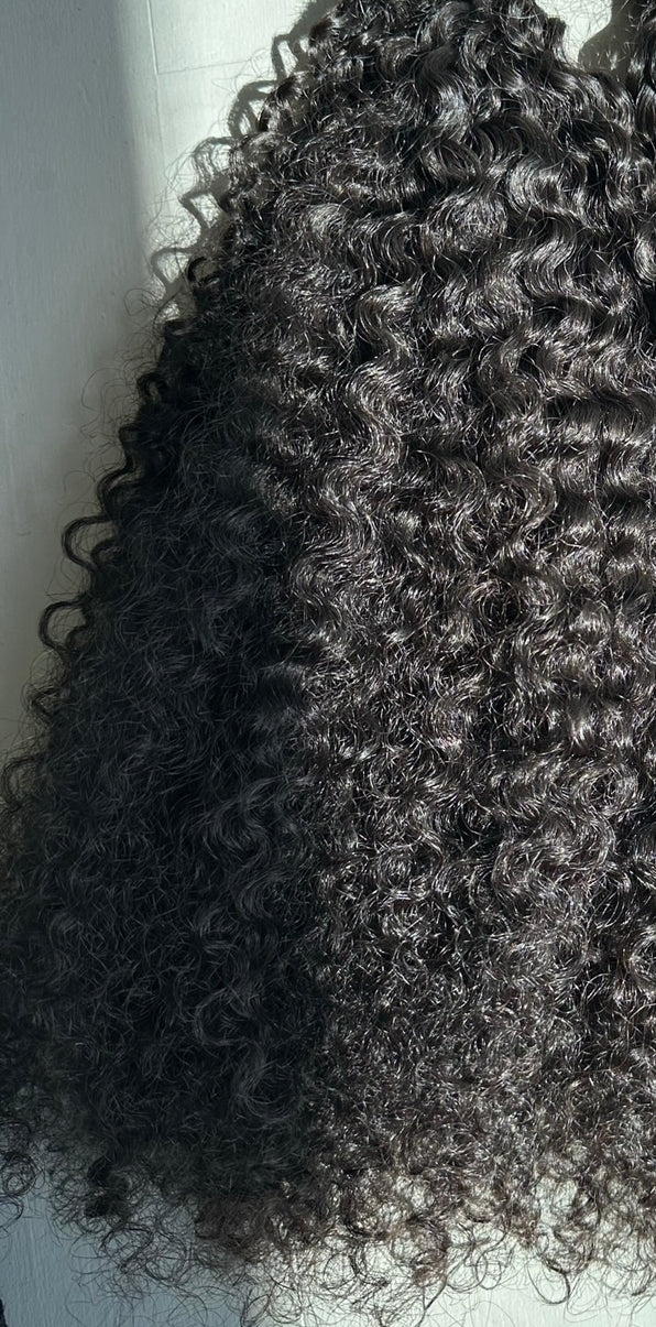 B curly